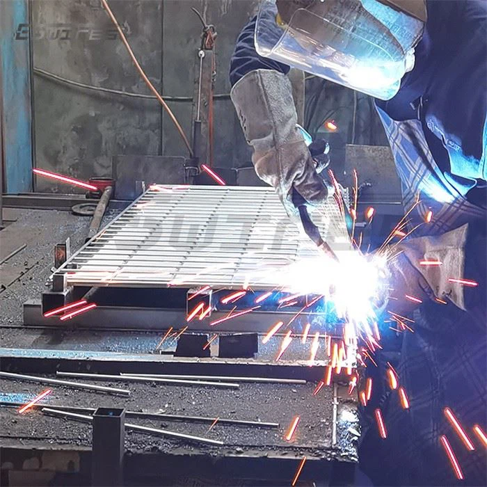 Wire Mesh Stackable Bins